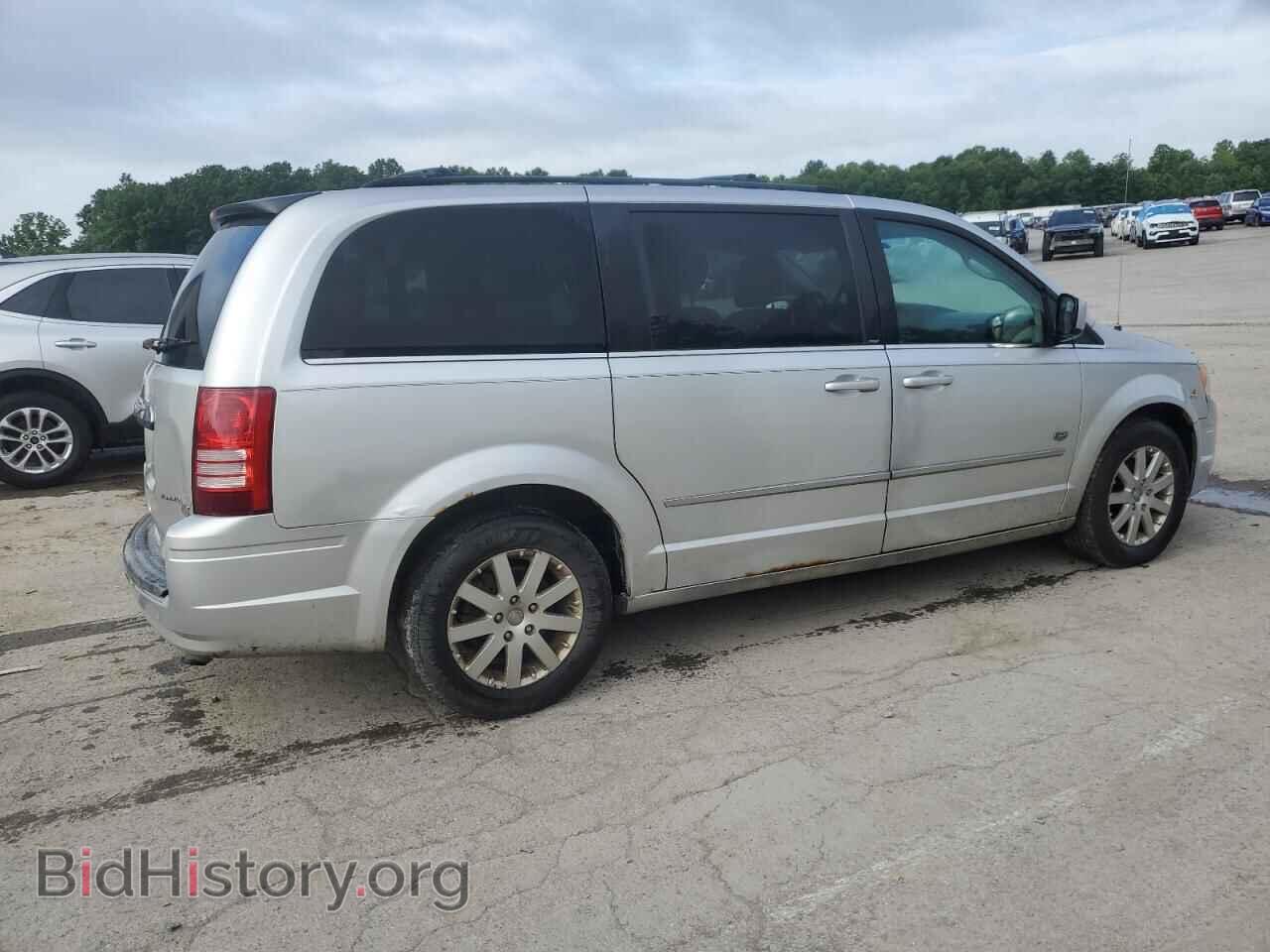 2009 CHRYSLER MINIVAN - VIN: 2A8HR54X39R647968 - Фото 3