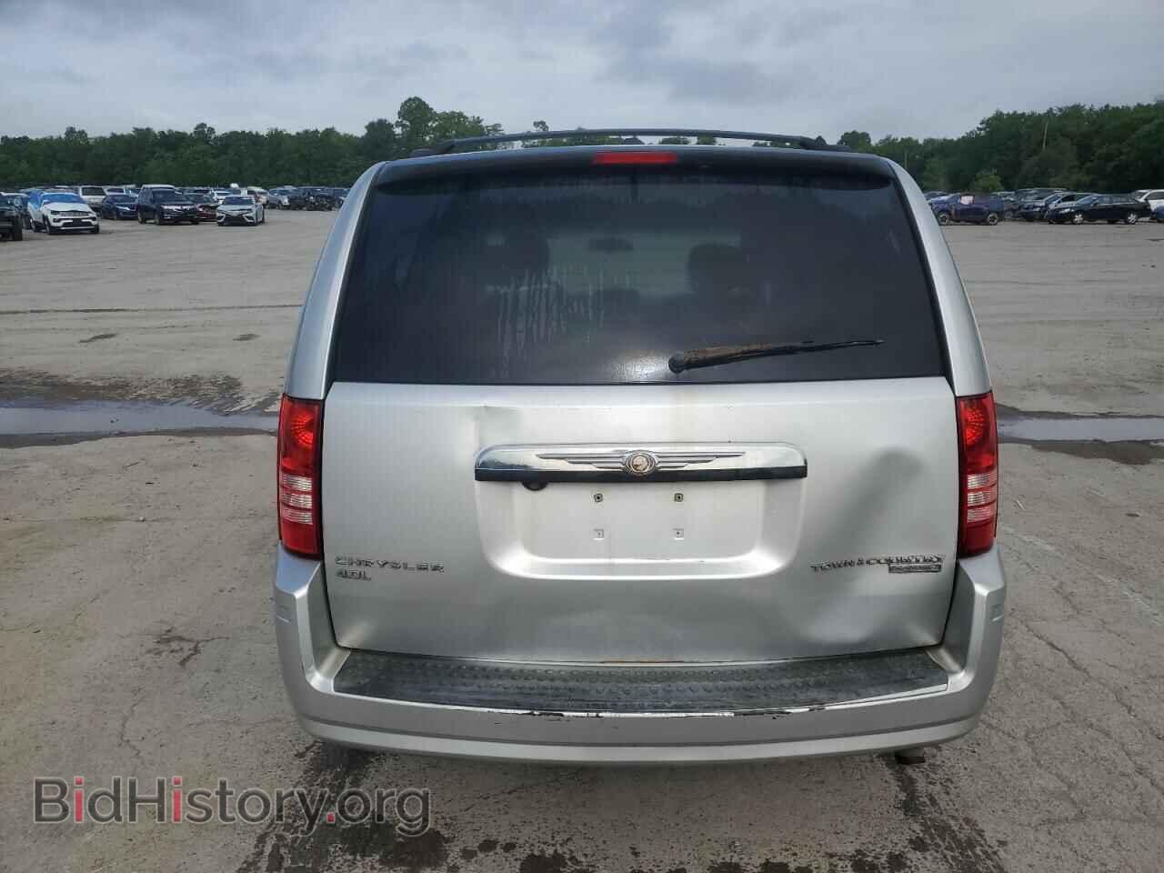 2009 CHRYSLER MINIVAN - VIN: 2A8HR54X39R647968 - Фото 6