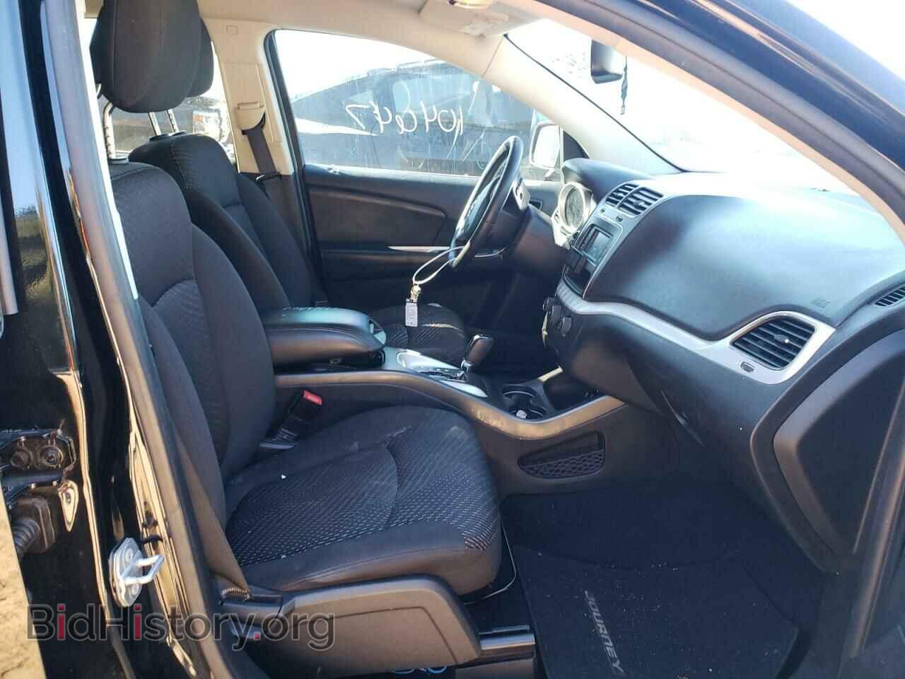 2017 DODGE JOURNEY - VIN: 3C4PDCAB1HT504592 - Фото 5
