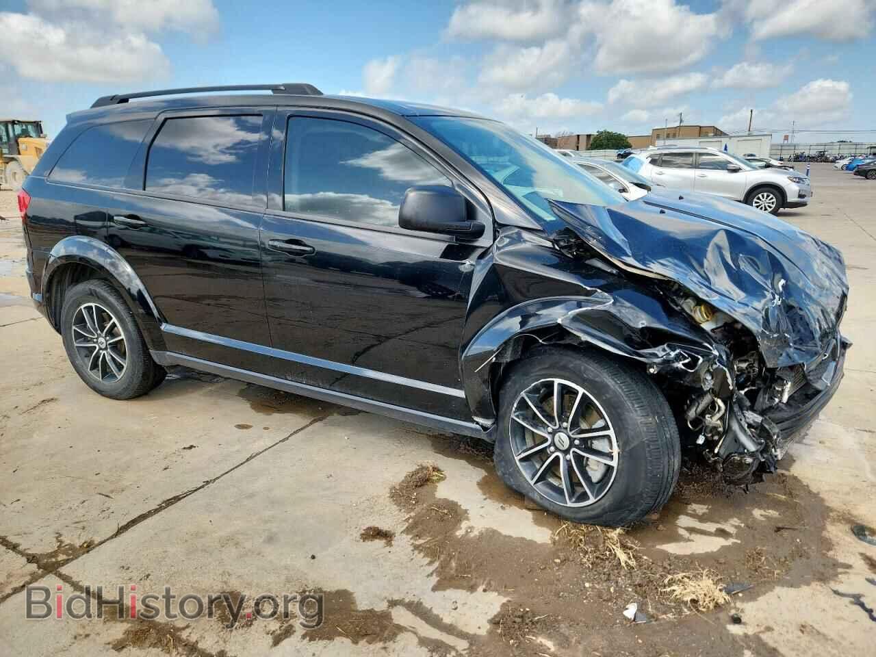 2018 DODGE JOURNEY - VIN: 3C4PDCAB3JT520279 - Фото 4