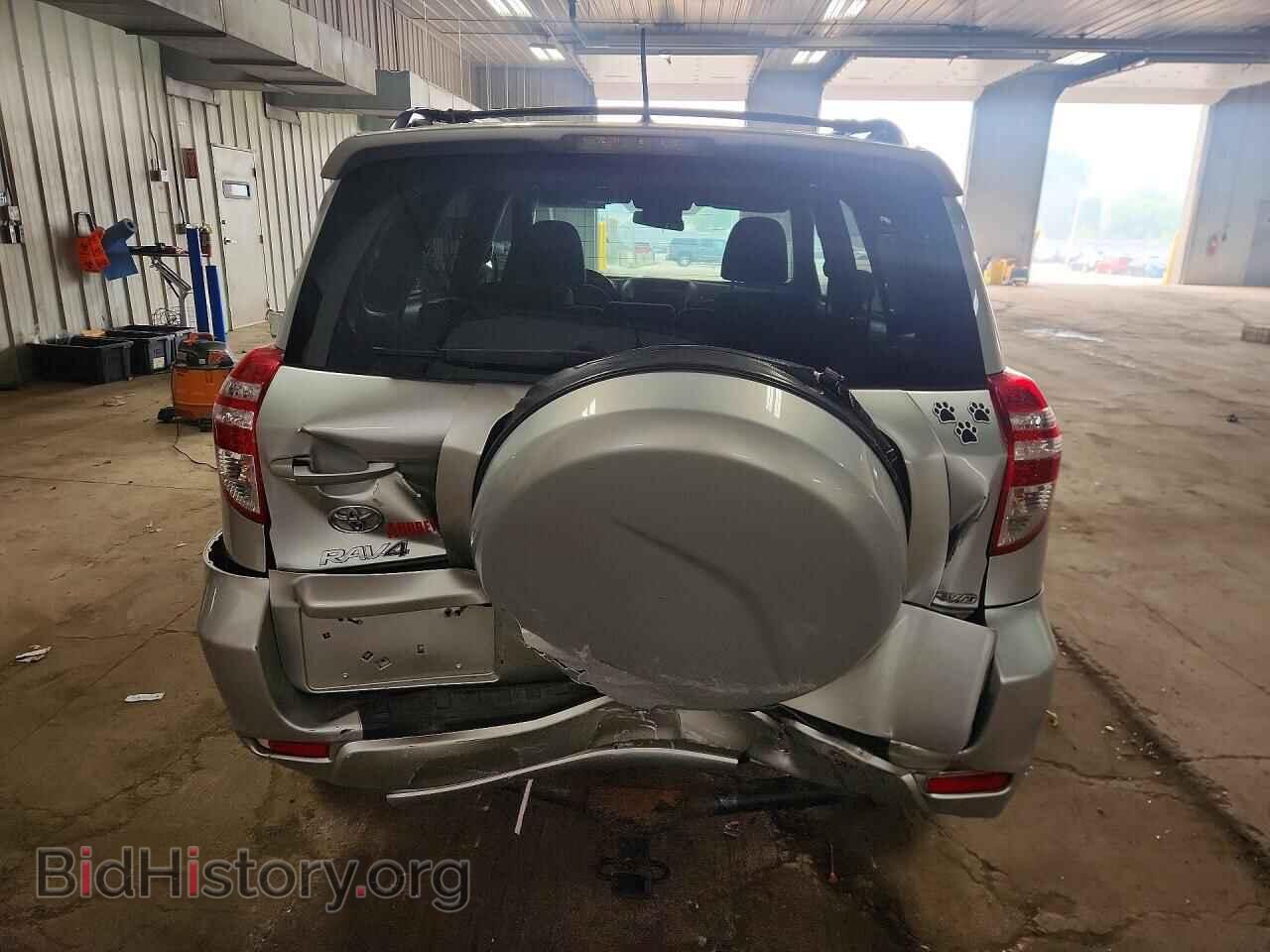 2011 TOYOTA RAV4 - VIN: 2T3BF4DV7BW088628 - Фото 6