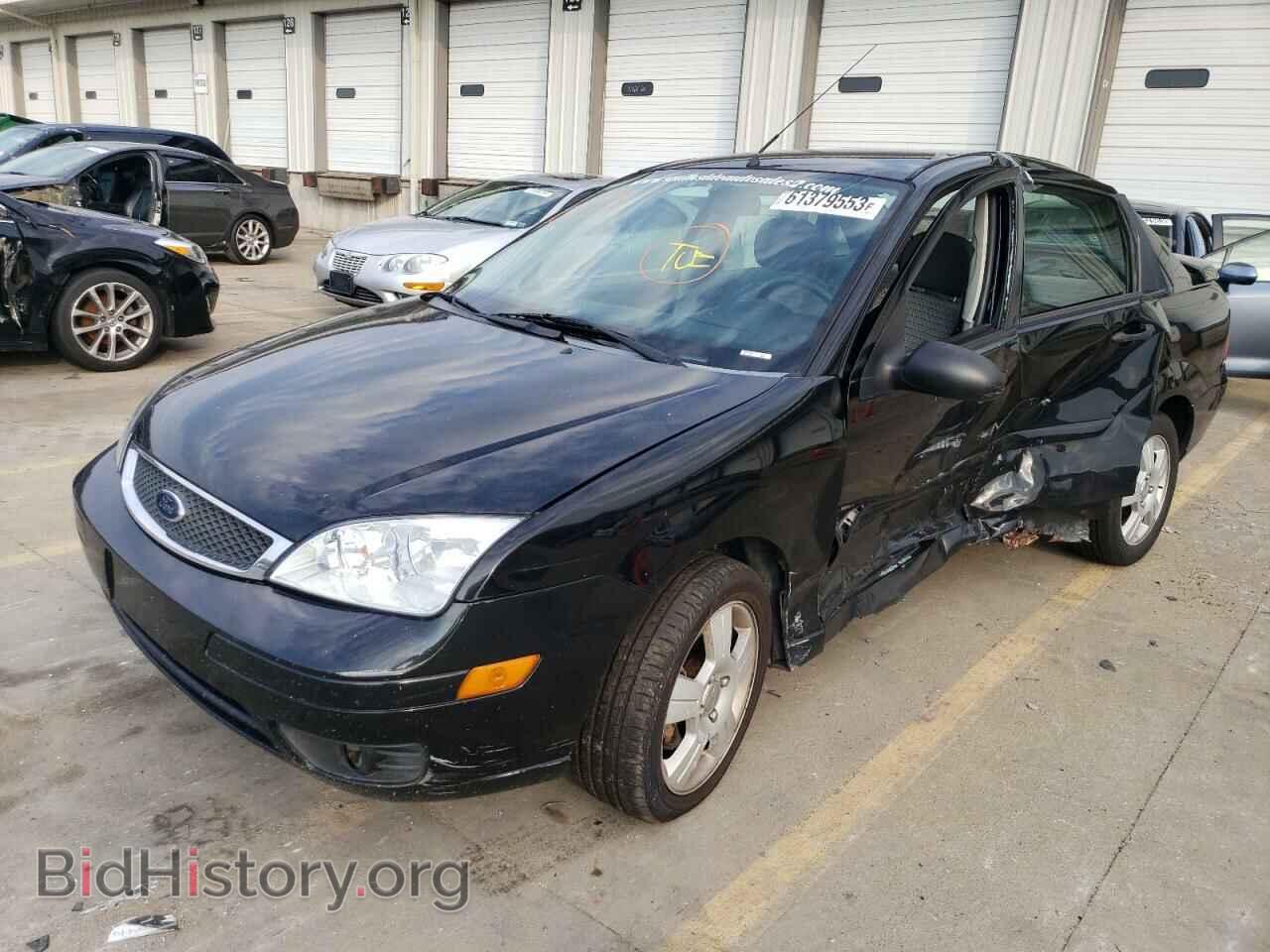 Photo 1FAFP34N76W103456 - FORD FOCUS 2006