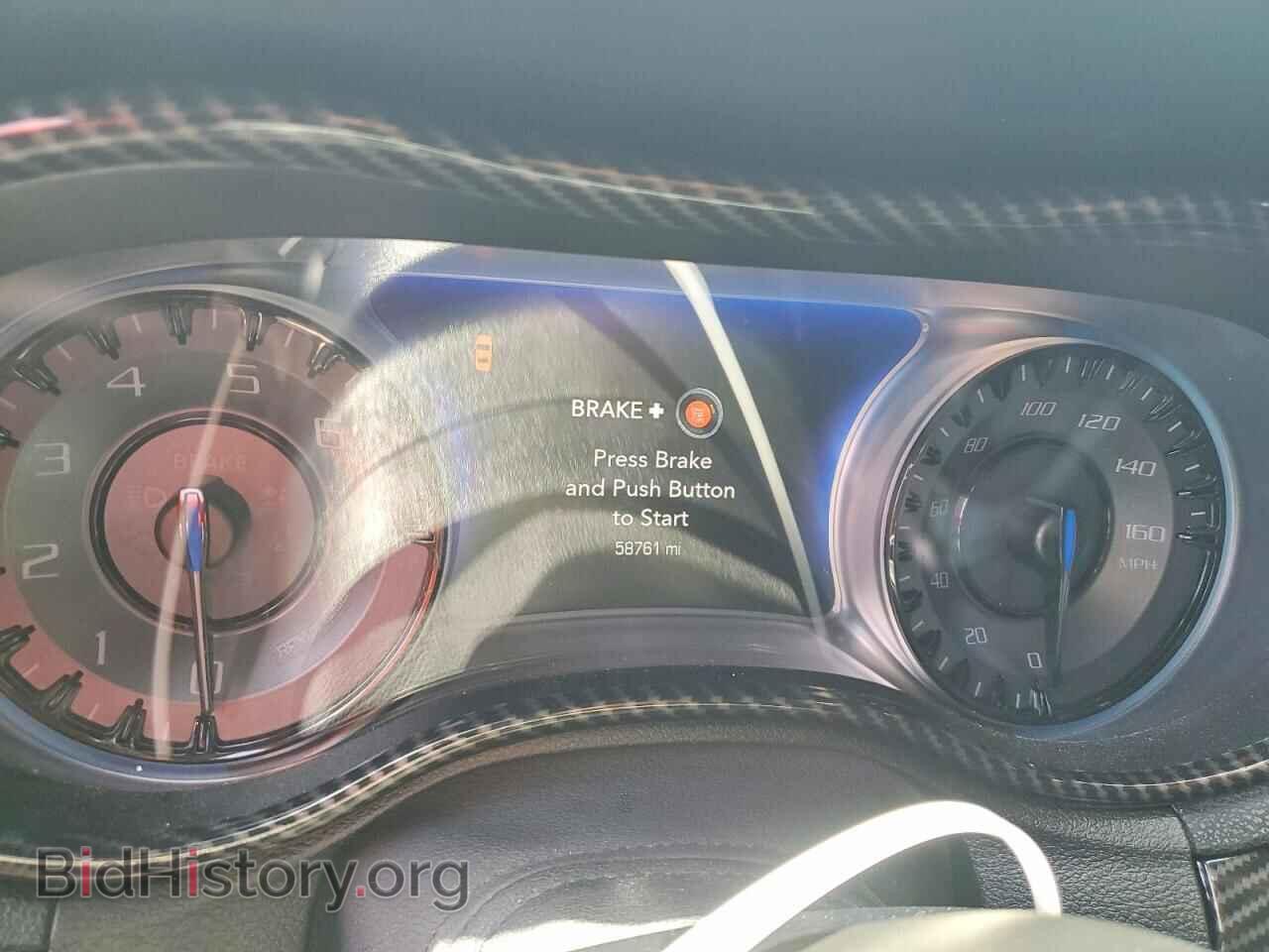 2019 CHRYSLER 300 - VIN: 2C3CCABT5KH565039 - Фото 9
