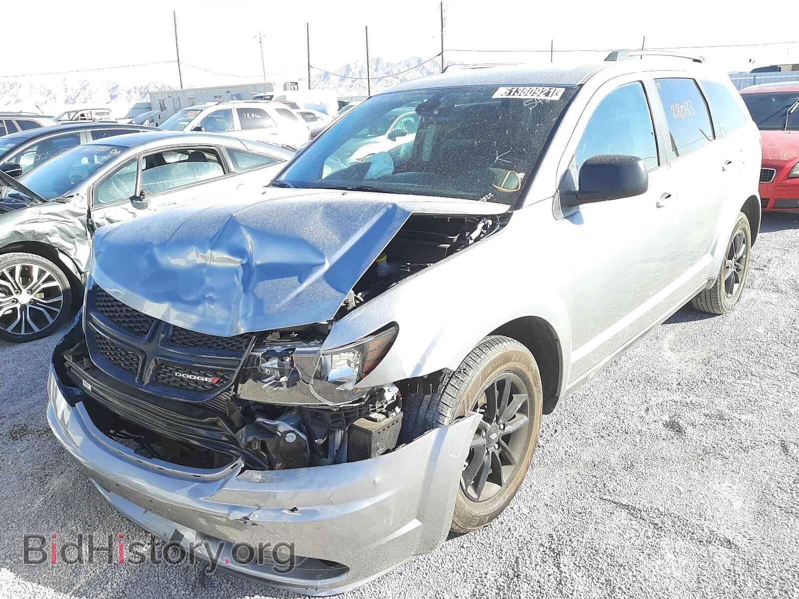2020 DODGE JOURNEY - VIN: 3C4PDCABXLT271885 - Фото 2