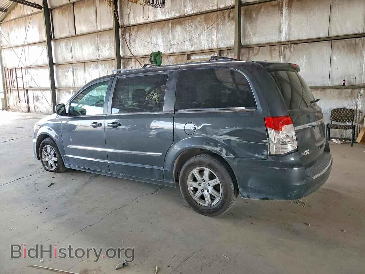 2011 CHRYSLER MINIVAN - VIN: 2A4RR5DG2BR715852 - Photo 2