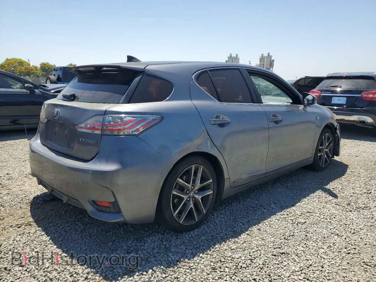 2014 LEXUS CT 200 - VIN: JTHKD5BH4E2192143 - Photo 3