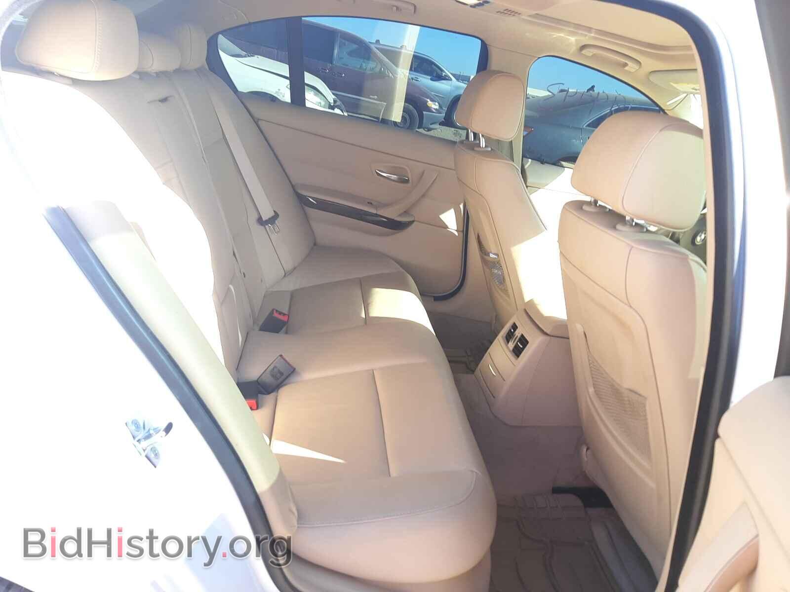 2009 BMW 3 SERIES - VIN: WBAPH57519NL80064 - Фото 6
