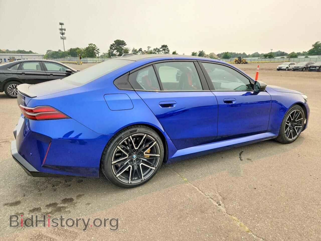 2026 BMW M5 - VIN: WBS83FK0XTCX20976 - Photo 3