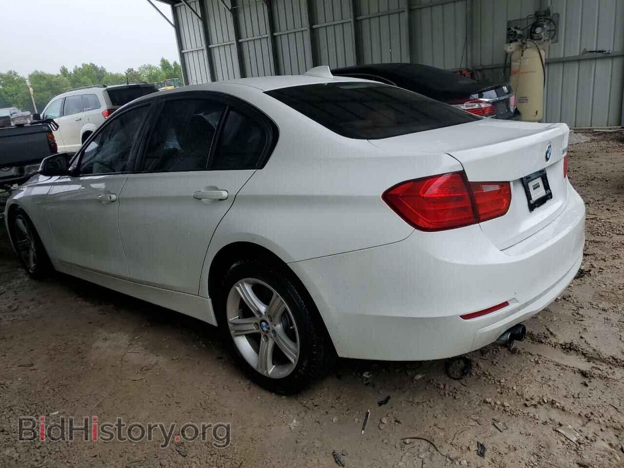 2014 BMW 3 SERIES - VIN: WBA3A5G55ENP33712 - Фото 2
