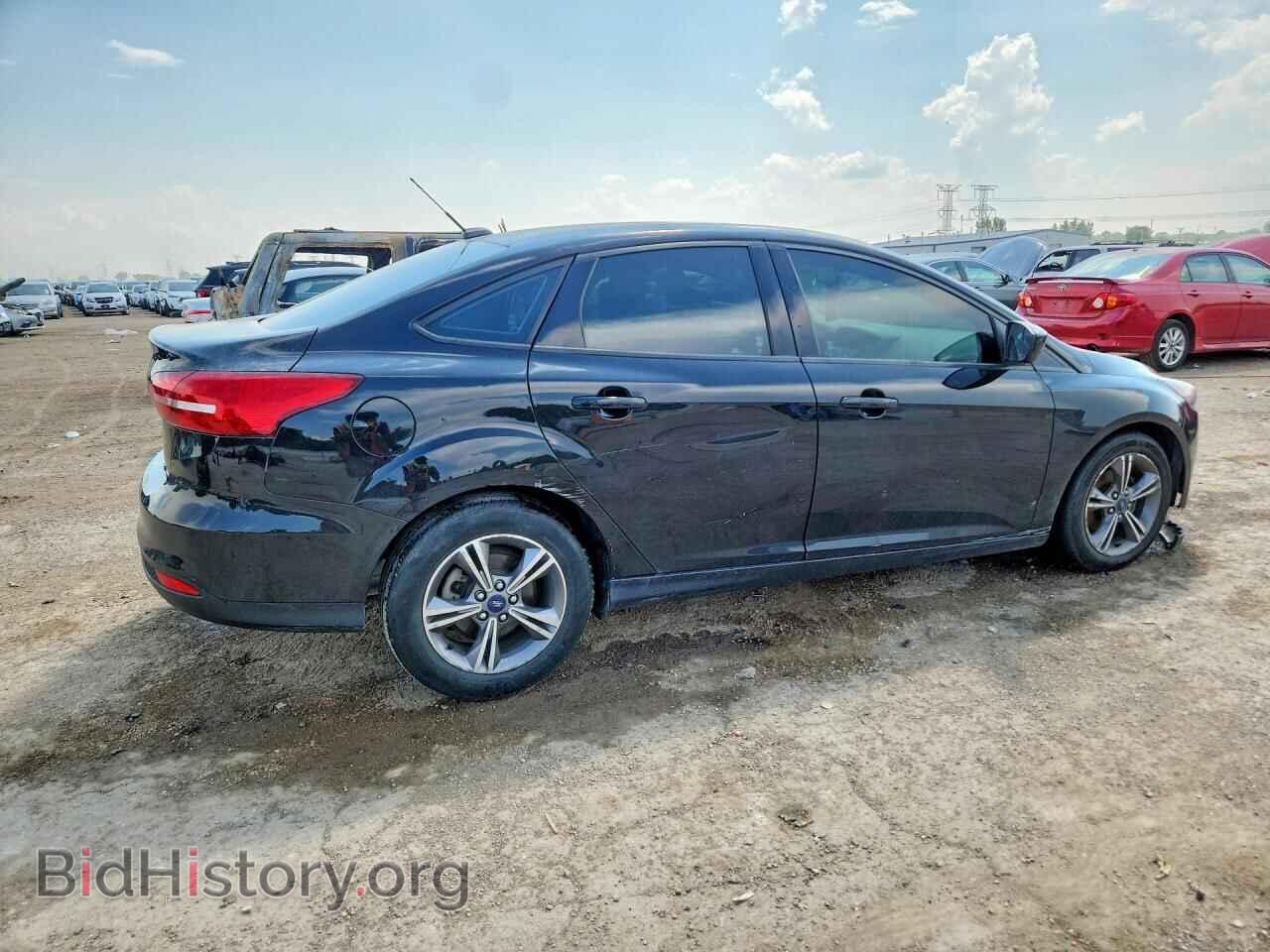 2018 FORD FOCUS - VIN: 1FADP3FE4JL257248 - Фото 3