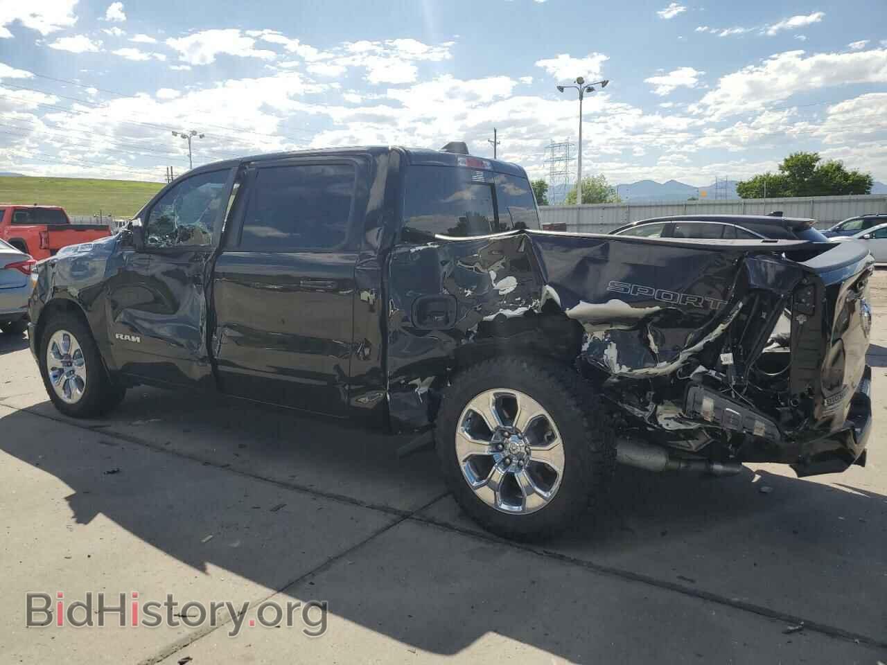 2020 RAM 1500 - VIN: 1C6SRFFM2LN289988 - Фото 2