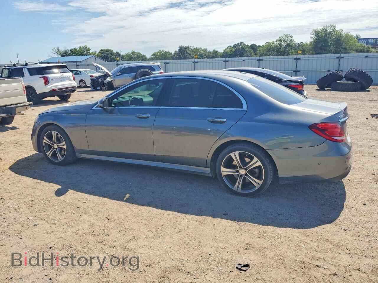 2017 MERCEDES-BENZ E-CLASS - VIN: WDDZF4JB5HA056976 - Фото 2