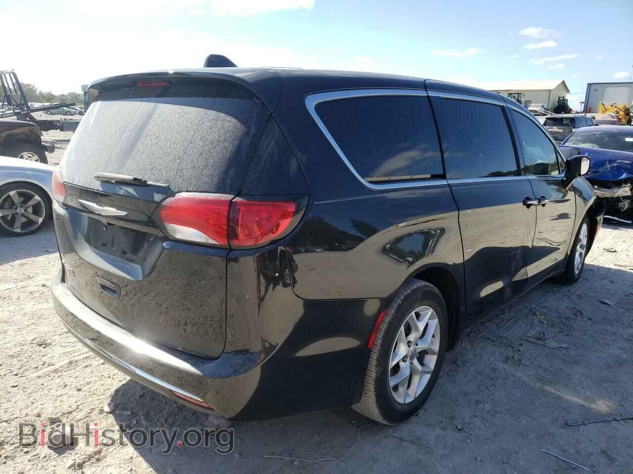 2017 CHRYSLER PACIFICA - VIN: 2C4RC1BG5HR768296 - Photo 4