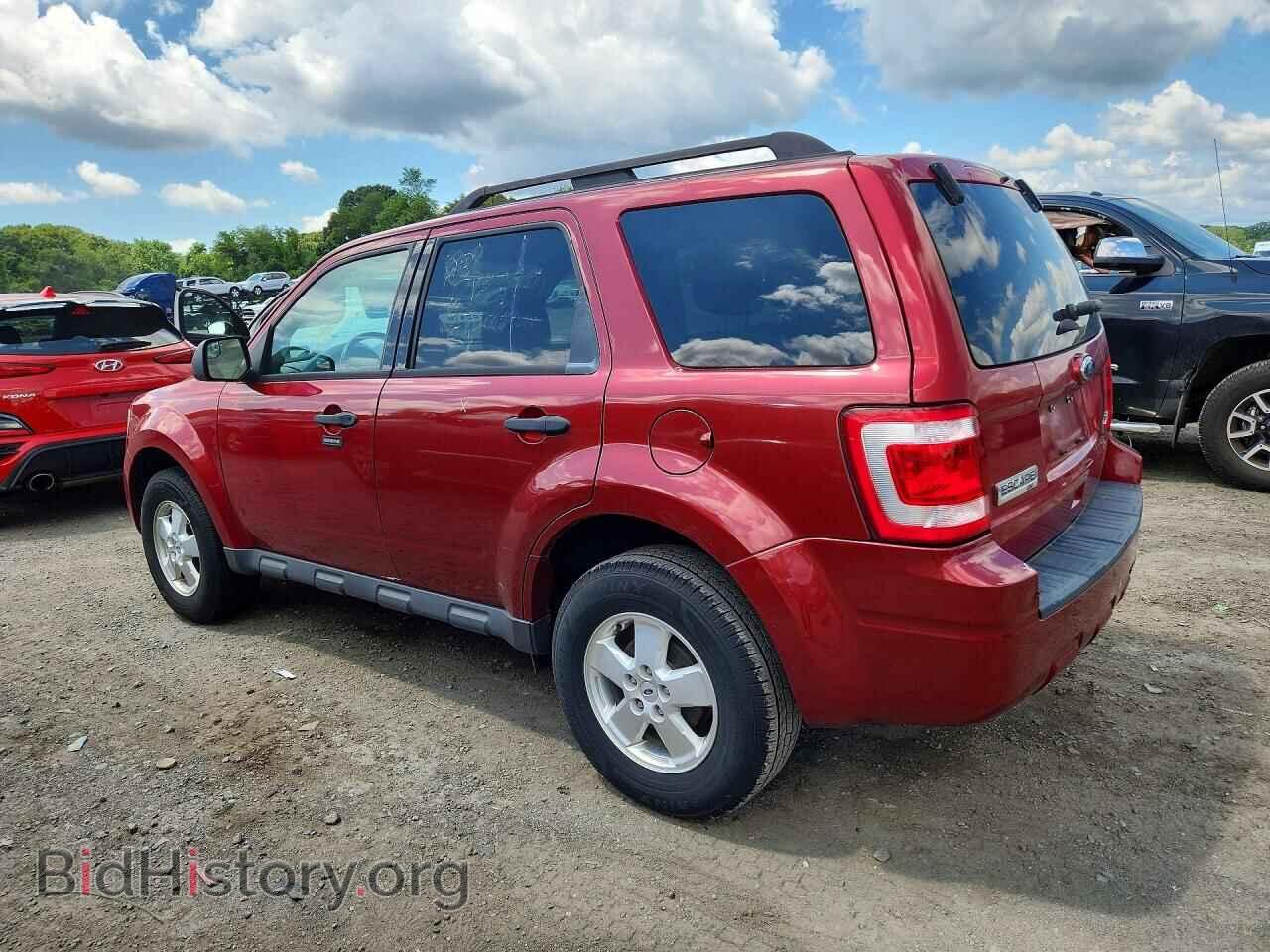 2012 FORD ESCAPE - VIN: 1FMCU9DG2CKA69807 - Фото 2
