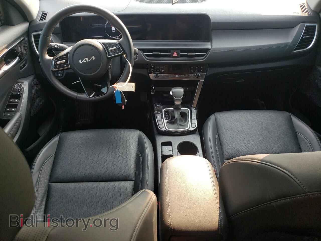 2025 KIA SELTOS - VIN: KNDERCAA7S7698718 - Фото 8
