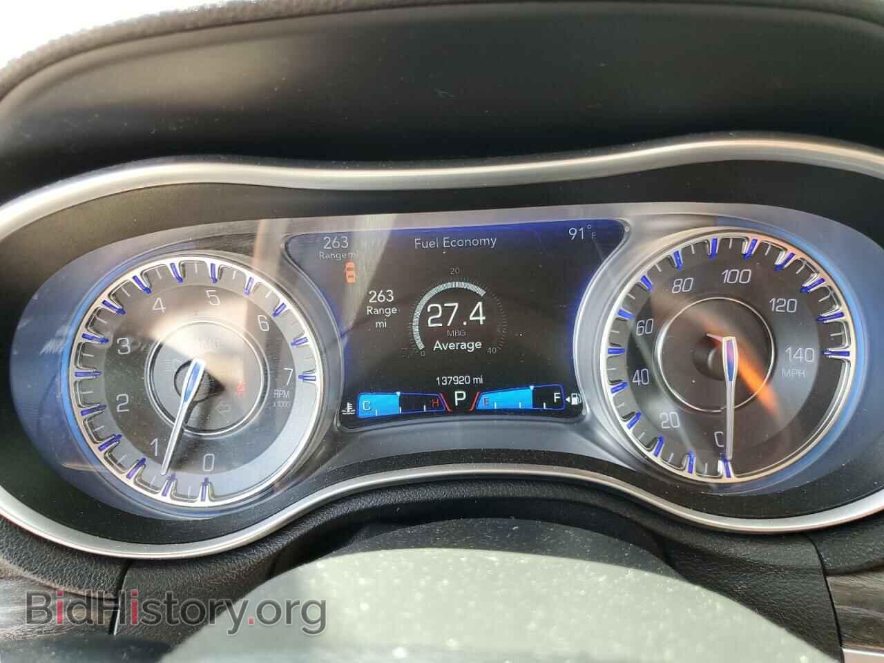 2017 CHRYSLER 300 - VIN: 2C3CCAAG7HH661865 - Фото 9