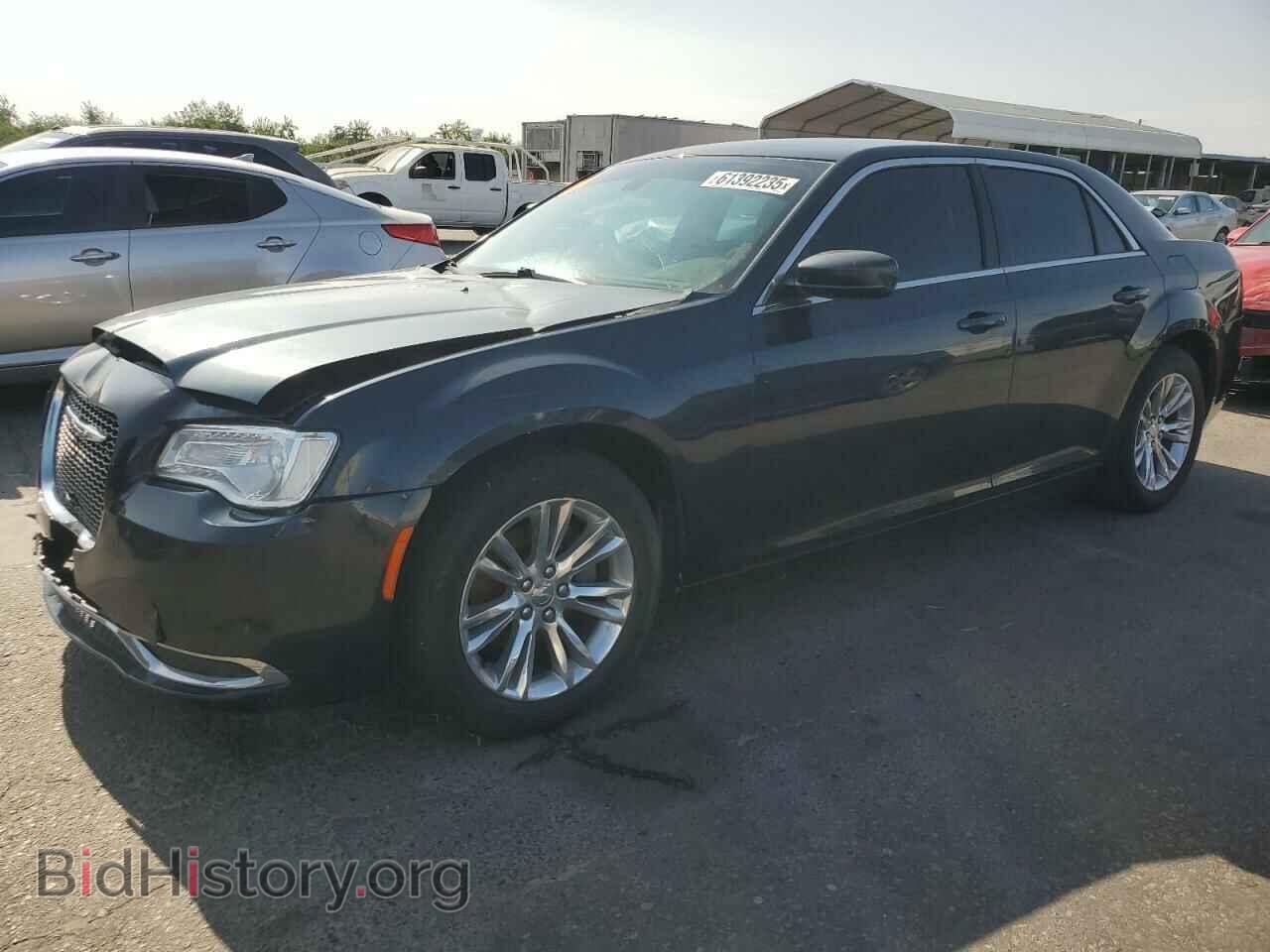 Фотография 2C3CCAAG1HH540197 - CHRYSLER 300 2017