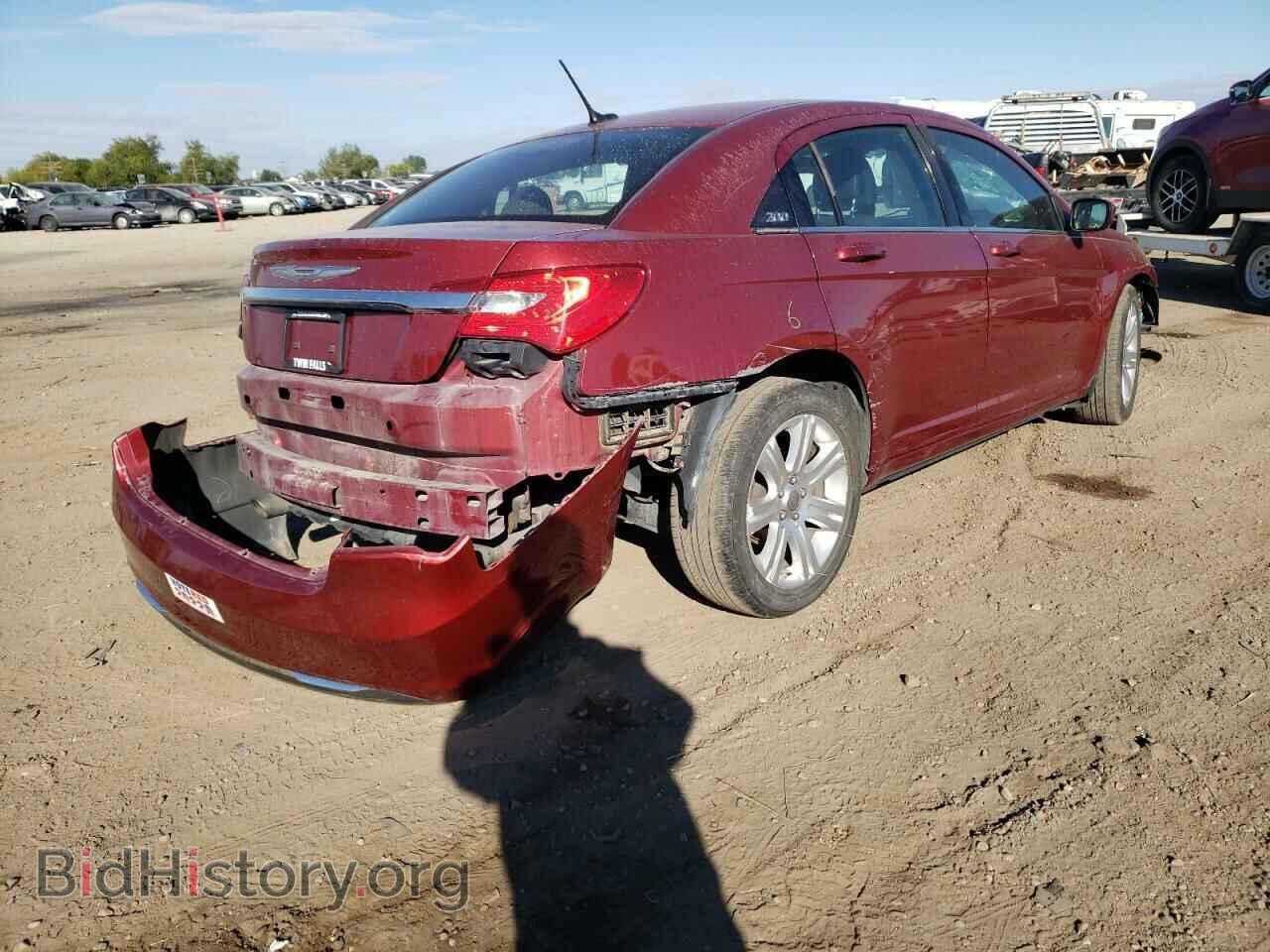 2012 CHRYSLER 200 - VIN: 1C3CCBBG8CN108243 - Фото 4