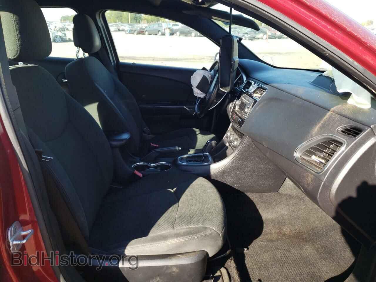 2012 CHRYSLER 200 - VIN: 1C3CCBBG8CN108243 - Фото 5