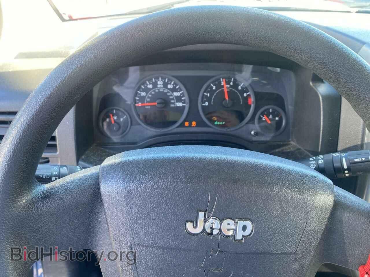 2007 JEEP COMPASS - VIN: 1J8FT47W07D367919 - Фото 8