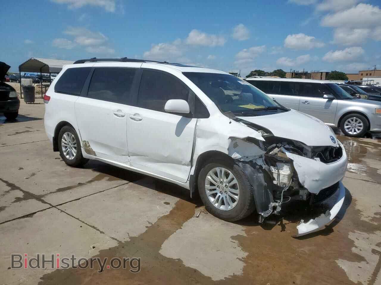 2011 TOYOTA All Models - VIN: 5TDYK3DC9BS058577 - Фото 4