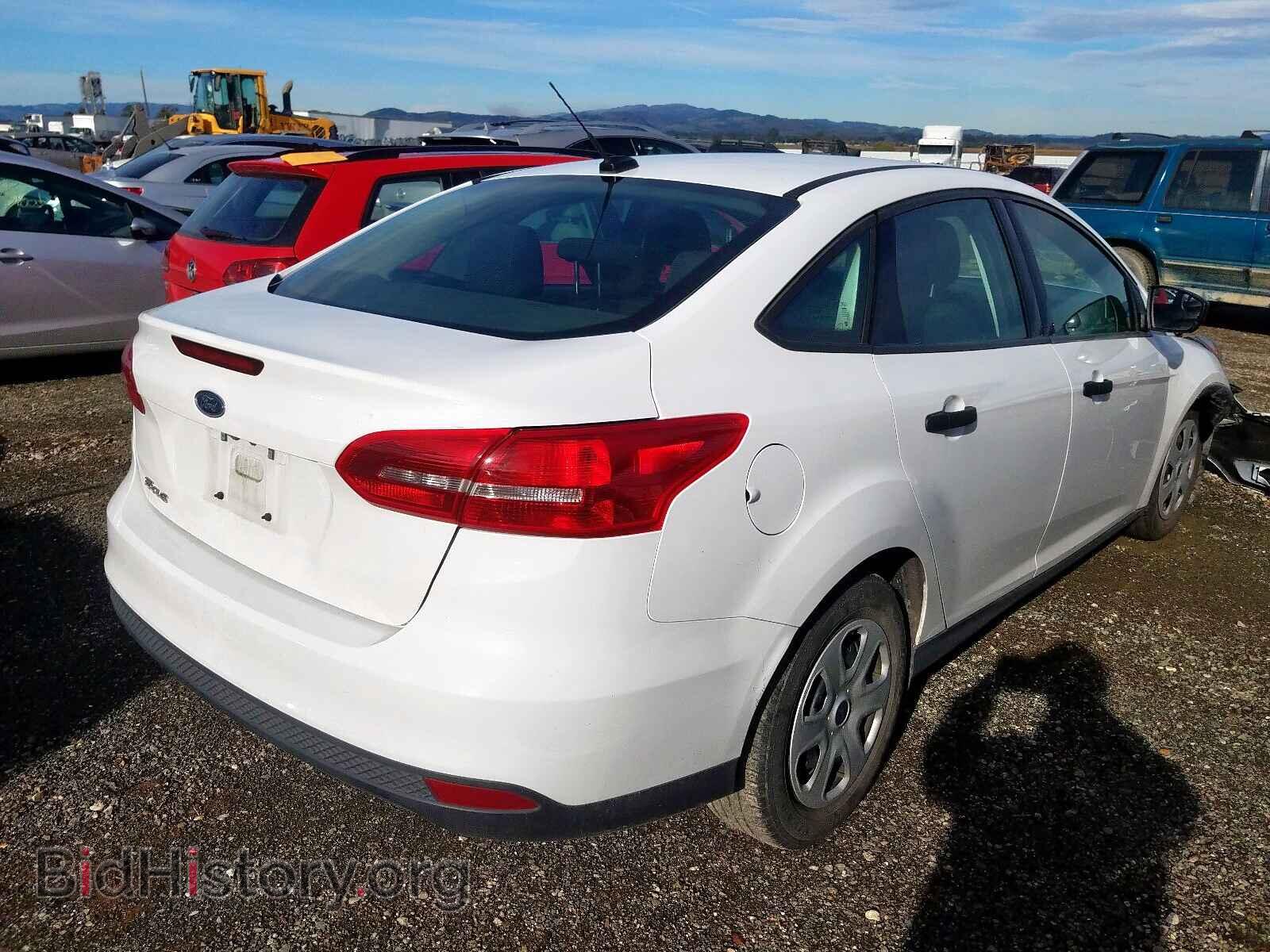 2017 FORD FOCUS - VIN: 1FADP3E23HL314847 - Photo 4