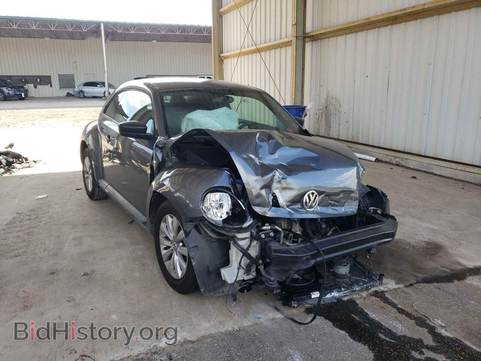Photo 3VWFP7AT1EM624561 - VOLKSWAGEN BEETLE 2014