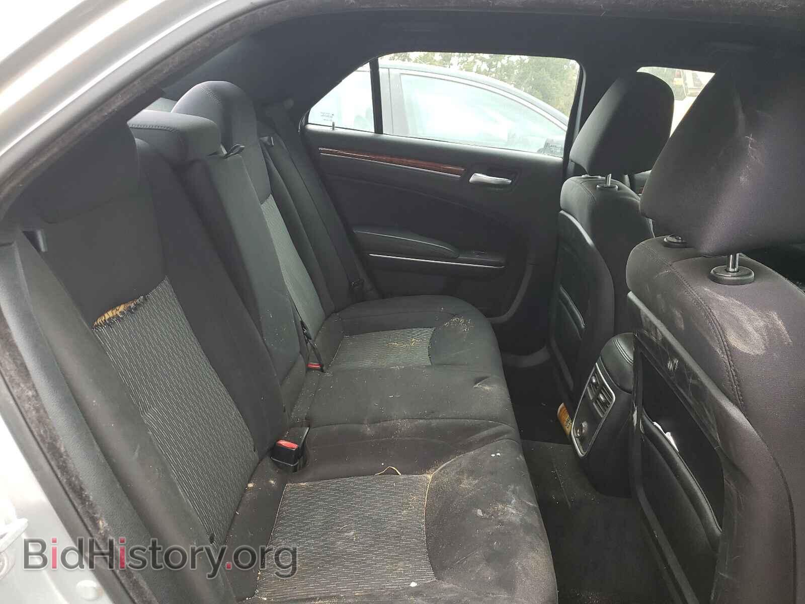 2012 CHRYSLER 300 - VIN: 2C3CCAAG7CH234632 - Фото 6