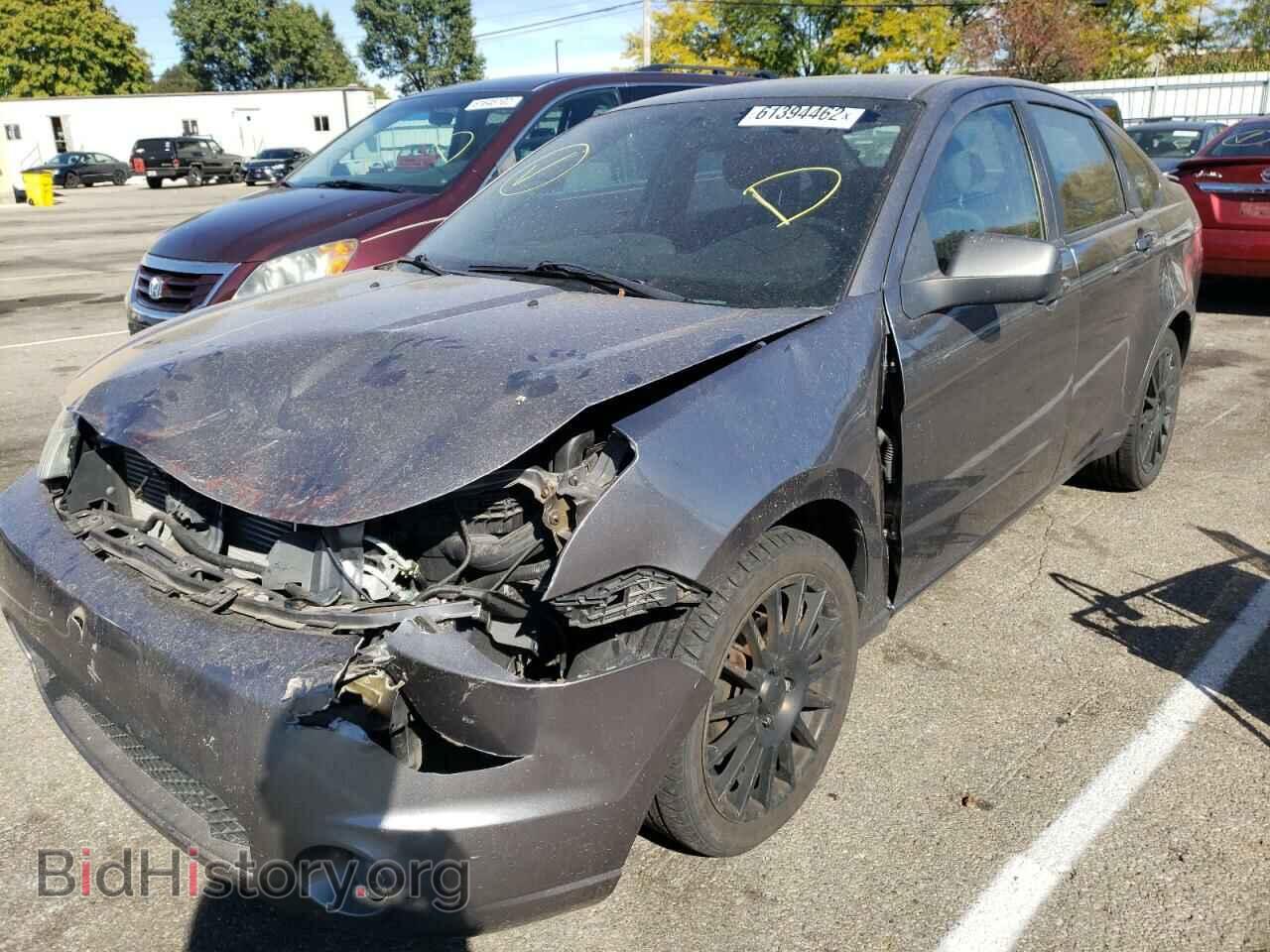 2011 FORD FOCUS - VIN: 1FAHP3GN4BW105762 - Фото 2