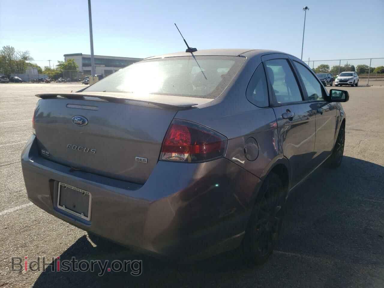 2011 FORD FOCUS - VIN: 1FAHP3GN4BW105762 - Фото 4