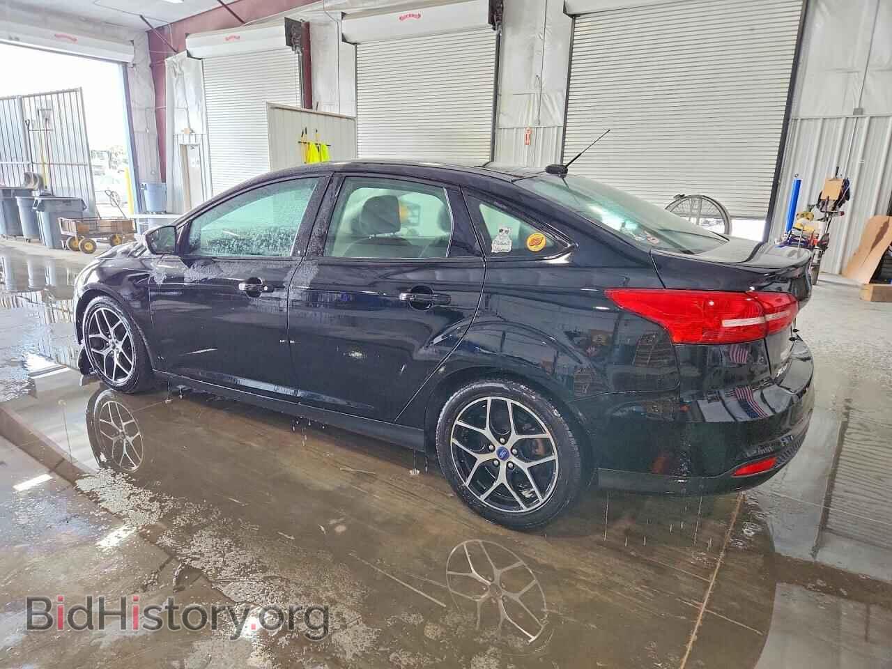 2018 FORD FOCUS - VIN: 1FADP3FE0JL259806 - Photo 2