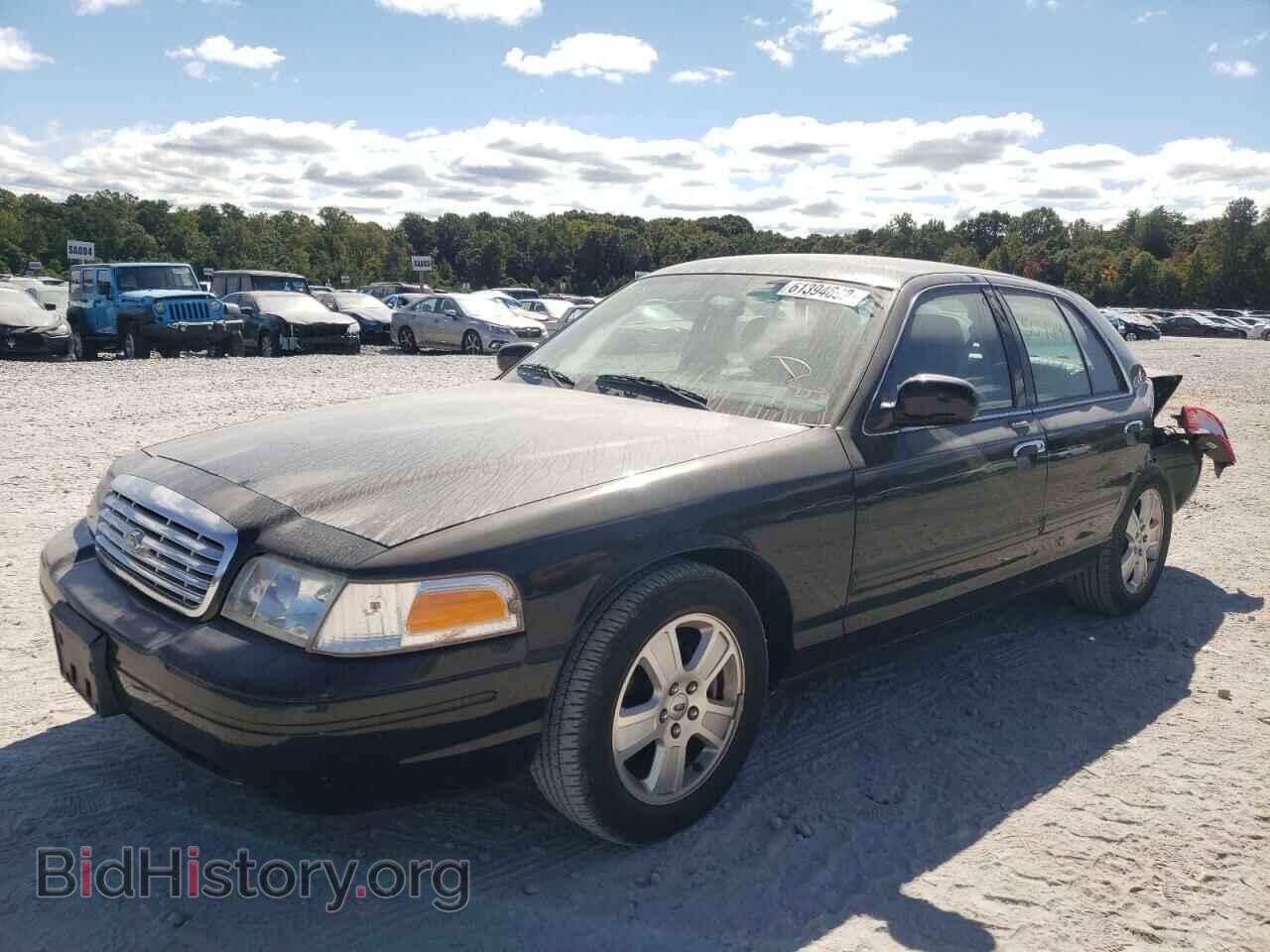 2011 FORD CROWN VIC - VIN: 2FABP7EV9BX132380 - Фото 2