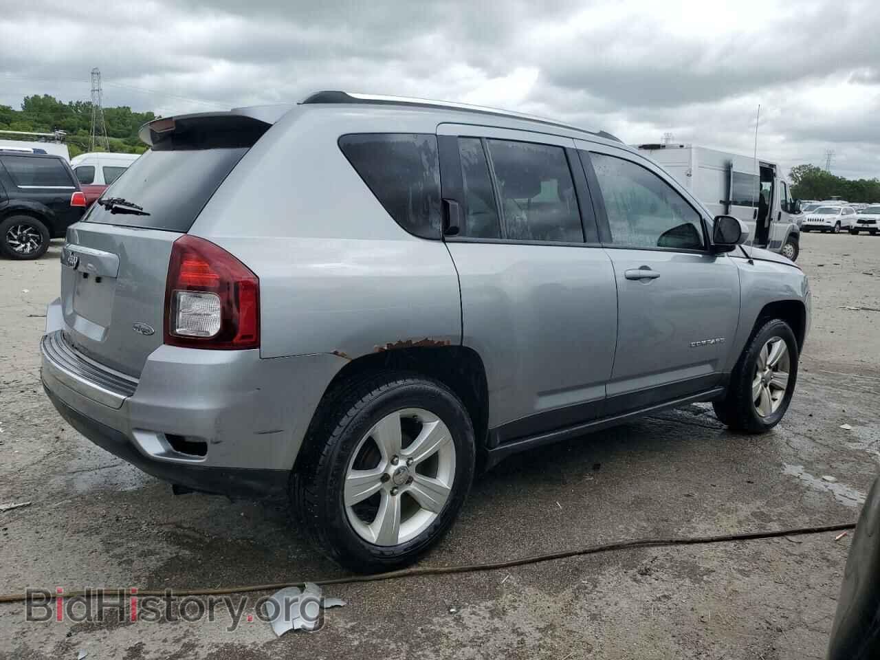 2015 JEEP COMPASS - VIN: 1C4NJCEA5FD190952 - Photo 3
