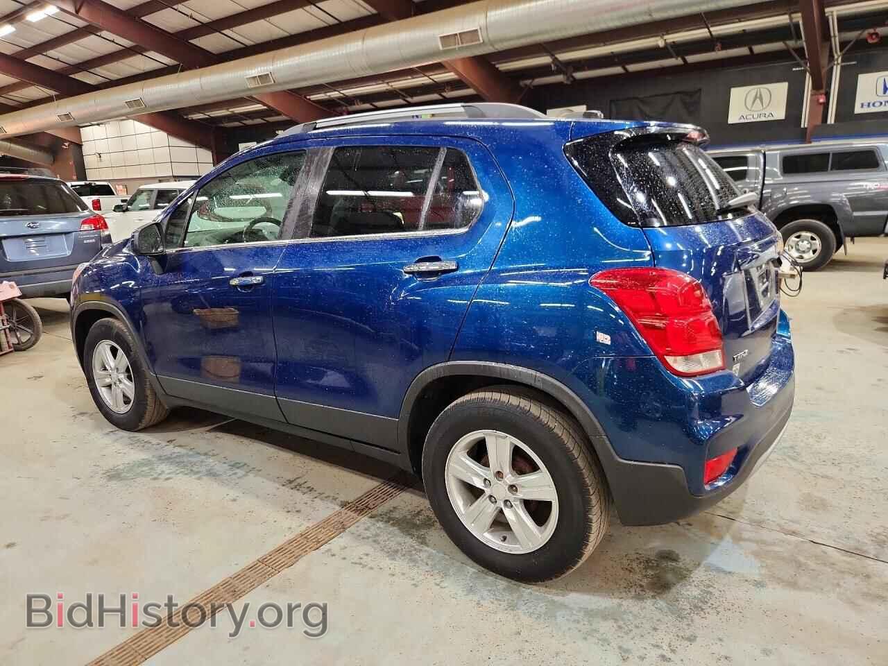 2019 CHEVROLET TRAX - VIN: 3GNCJLSB2KL348731 - Фото 2