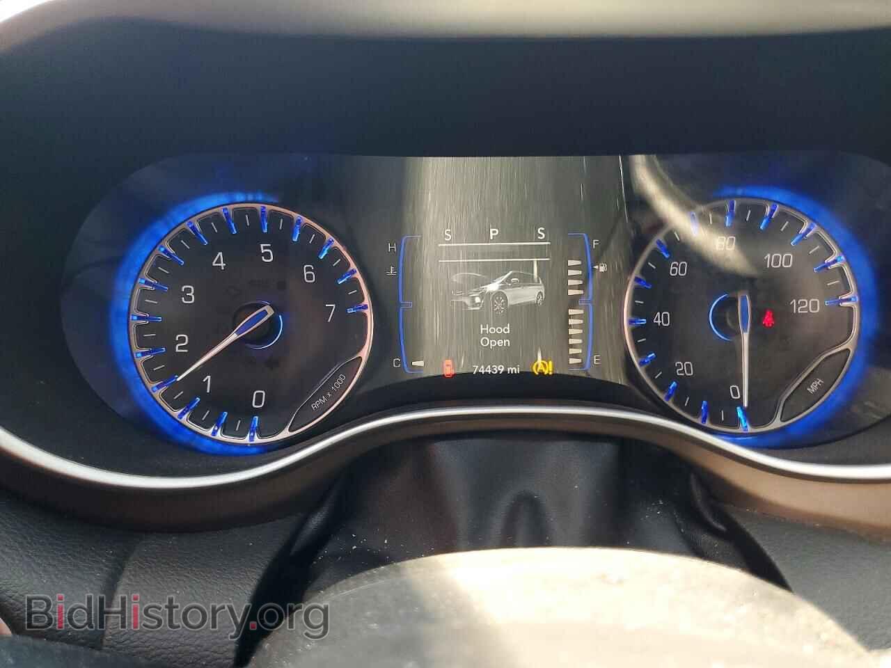 2018 CHRYSLER PACIFICA - VIN: 2C4RC1BG2JR233691 - Photo 9
