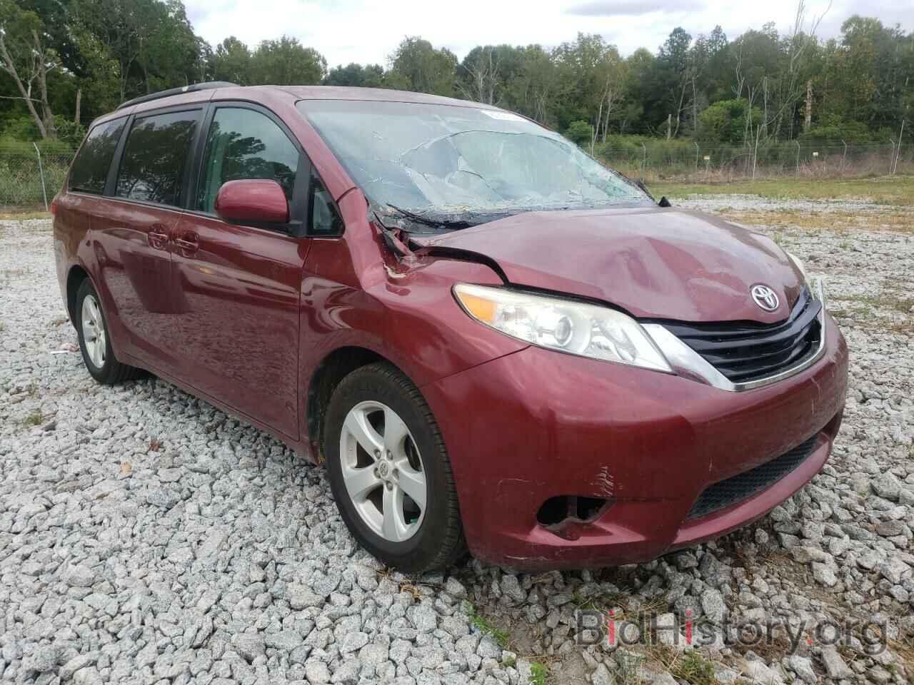 Фотография 5TDKK3DC2CS232349 - TOYOTA SIENNA 2012