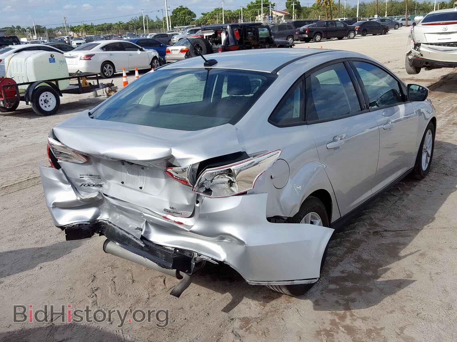 2016 FORD FOCUS - VIN: 1FADP3F27GL244167 - Photo 4