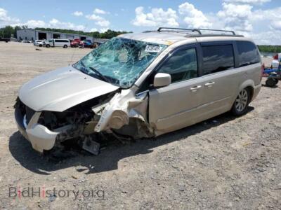 2015 Chrysler MINIVAN Touring, золотистый — VIN 2C4RC1BGXFR602465, Copart