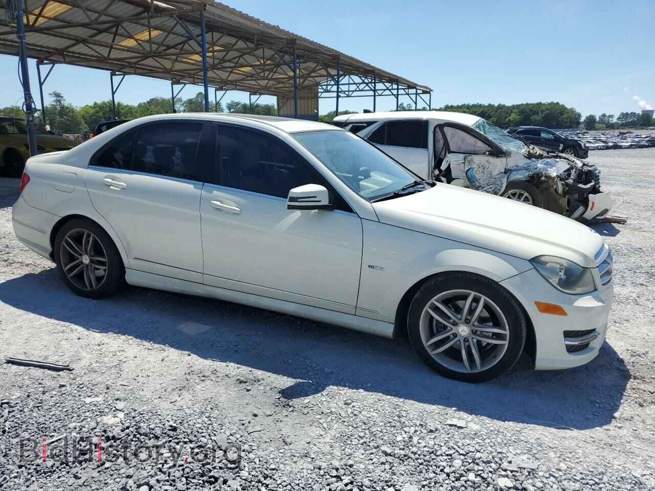 2012 MERCEDES-BENZ C-CLASS - VIN: WDDGF4HB8CA628192 - Фото 4