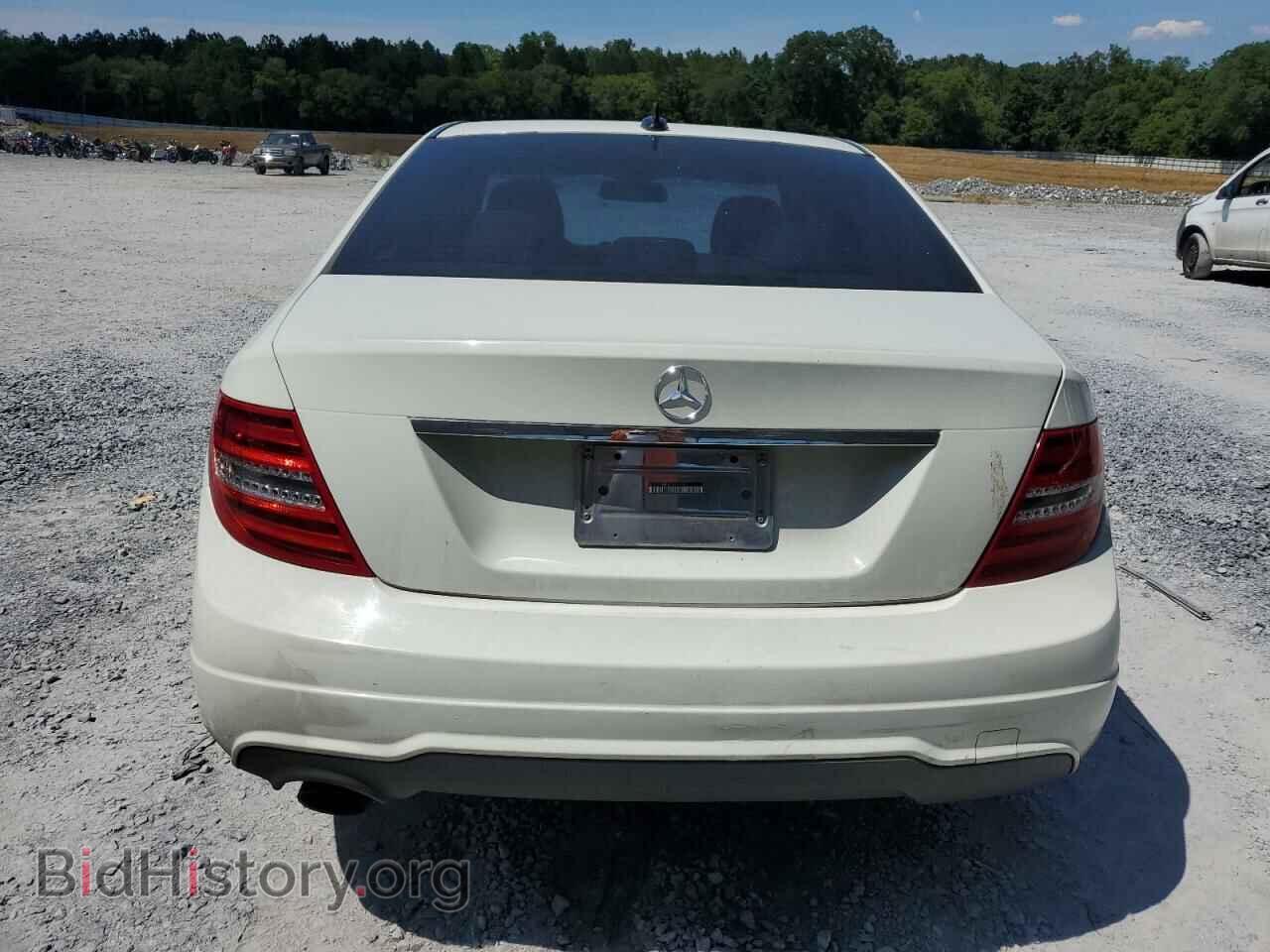 2012 MERCEDES-BENZ C-CLASS - VIN: WDDGF4HB8CA628192 - Фото 6