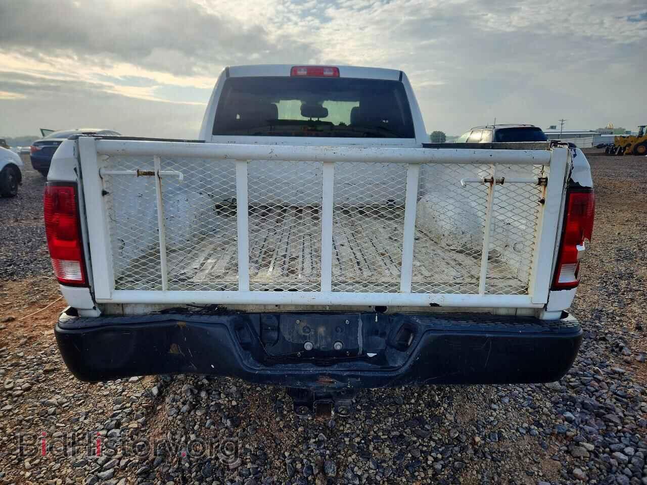 2019 RAM 1500 - VIN: 1C6RR6FG7KS618211 - Фото 6