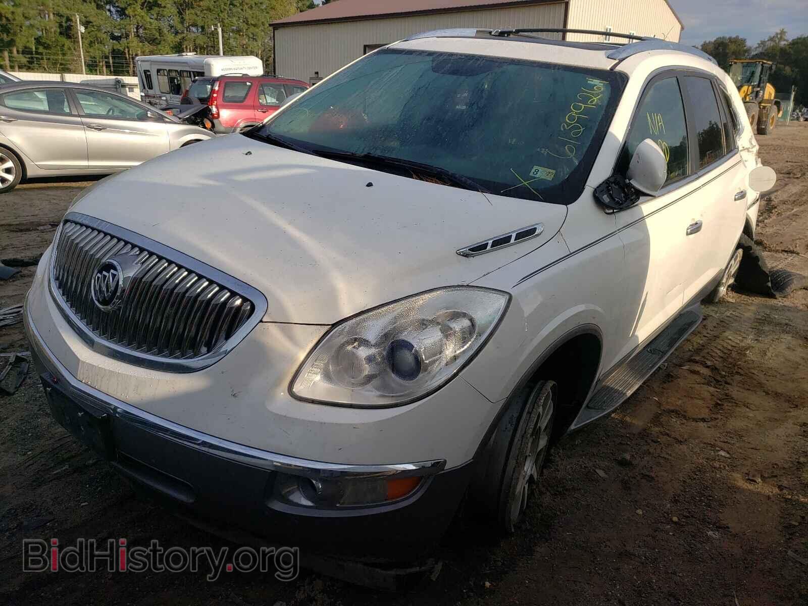 2011 BUICK ENCLAVE - VIN: 5GAKVCED5BJ397338 - Фото 2