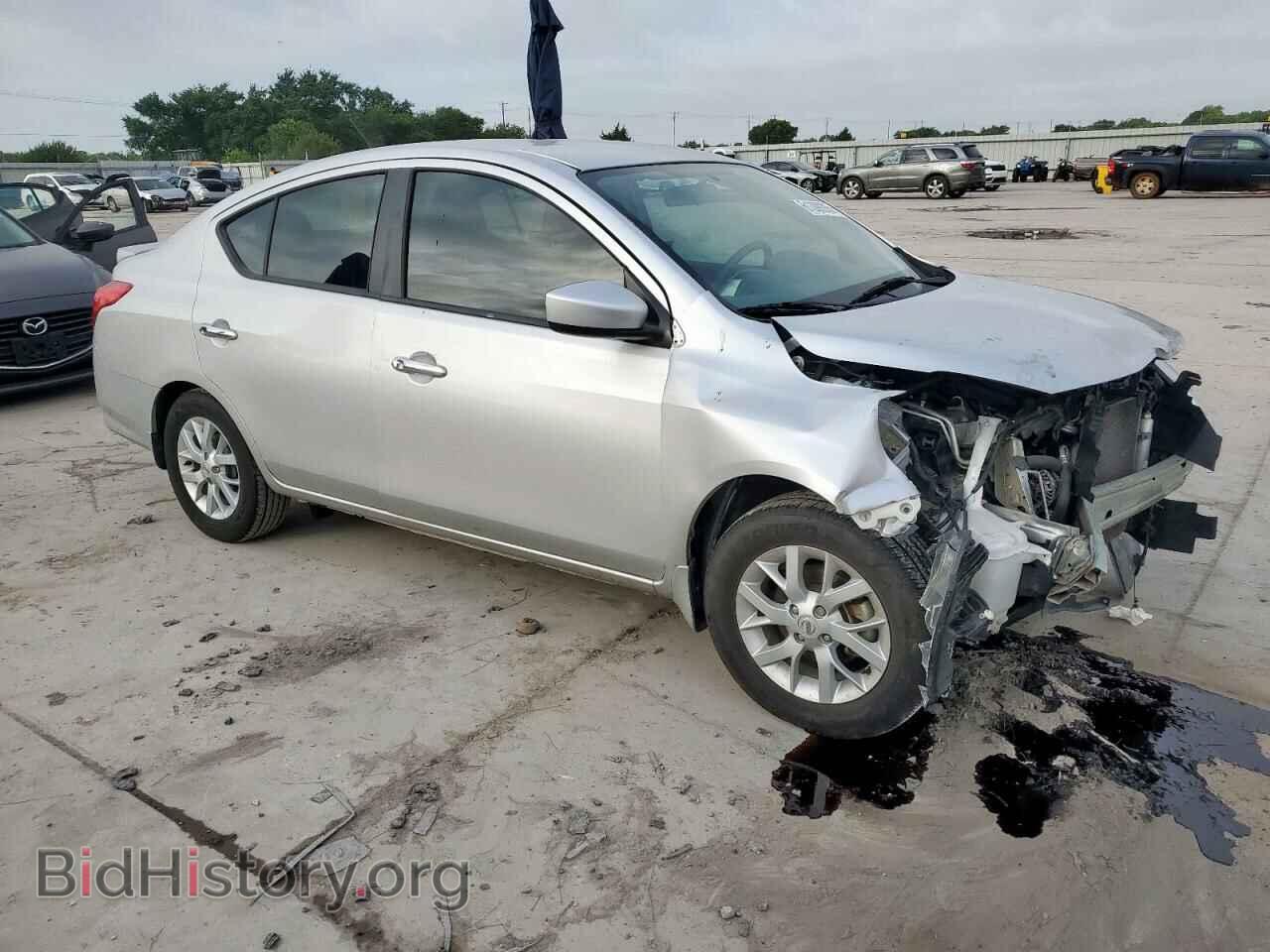 2017 NISSAN VERSA - VIN: 3N1CN7AP8HL891322 - Фото 4