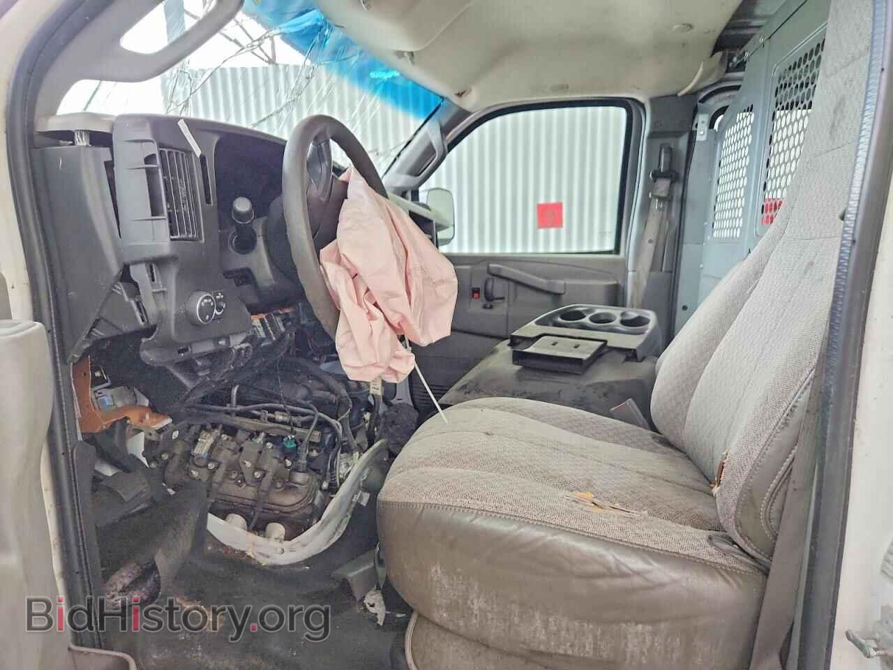 2016 GMC SAVANA - VIN: 1GTW7AFF1G1902264 - Photo 7