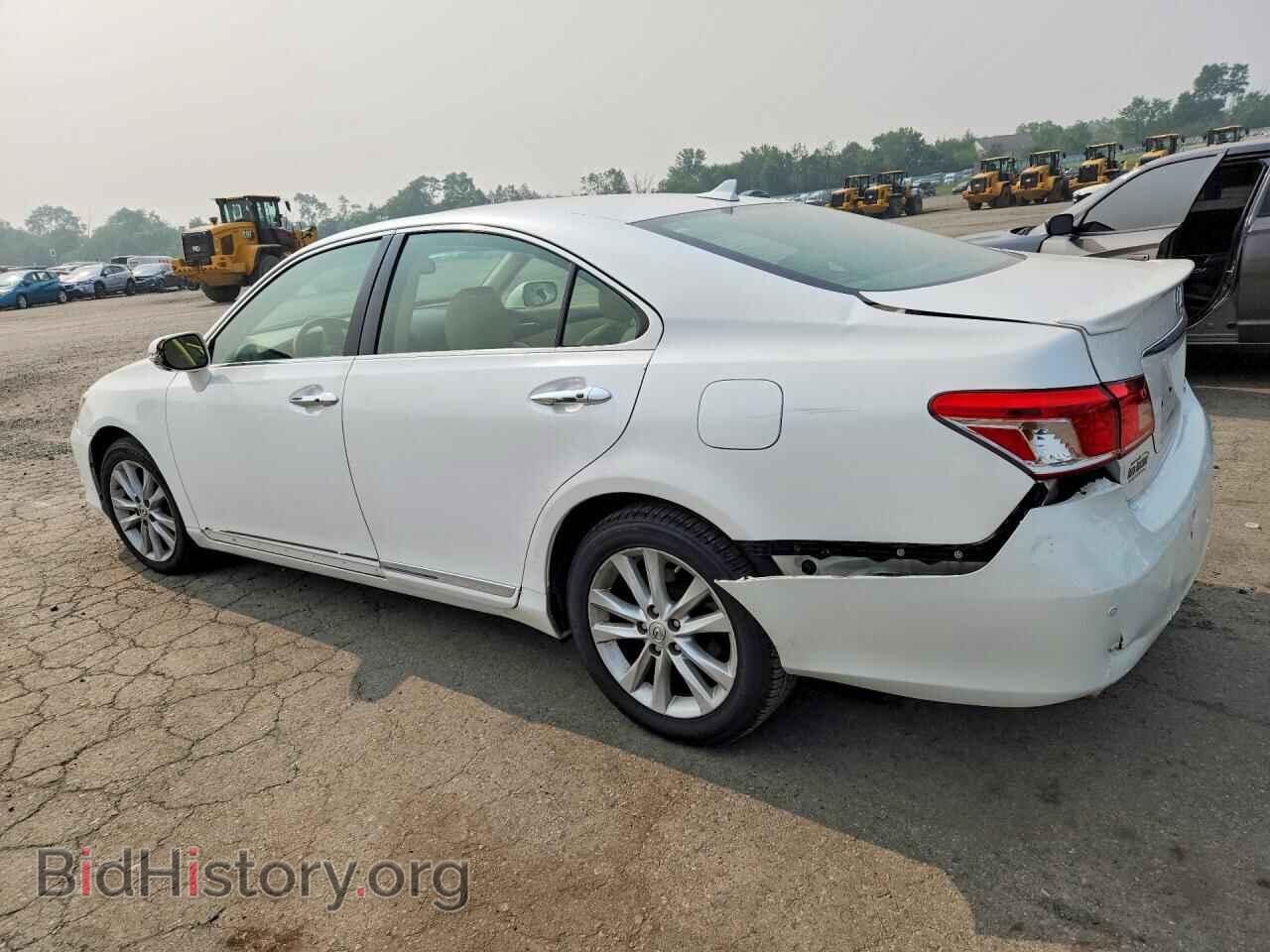 2011 LEXUS ES350 - VIN: JTHBK1EG8B2463492 - Photo 2