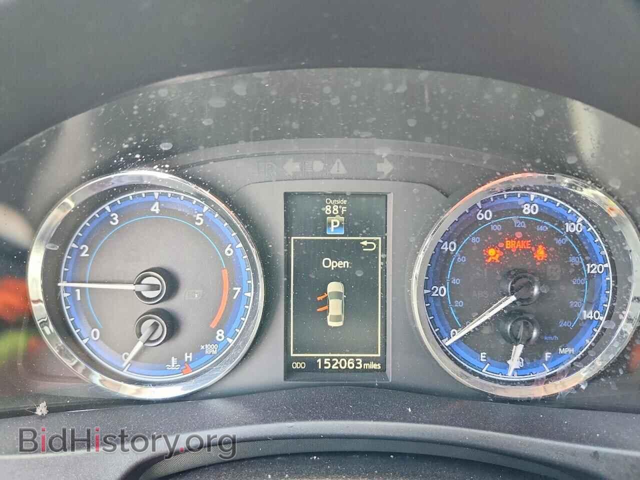 2018 TOYOTA COROLLA - VIN: 5YFBURHE2JP770662 - Фото 9