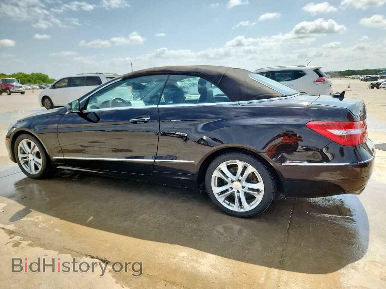 2011 MERCEDES-BENZ E-CLASS - VIN: WDDKK5GF4BF050139 - Фото 2