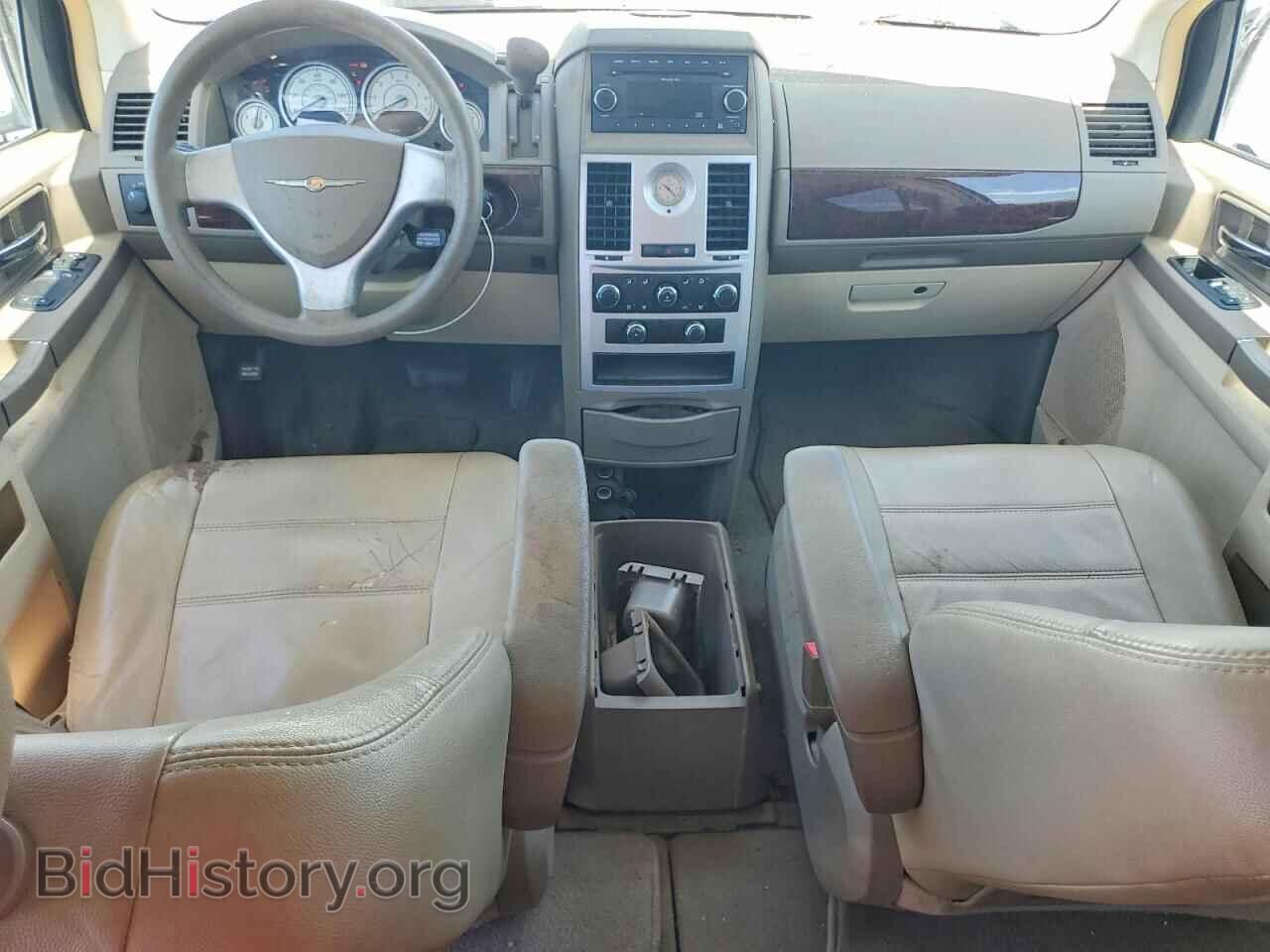 2009 CHRYSLER MINIVAN - VIN: 2A8HR44E99R659910 - Фото 8