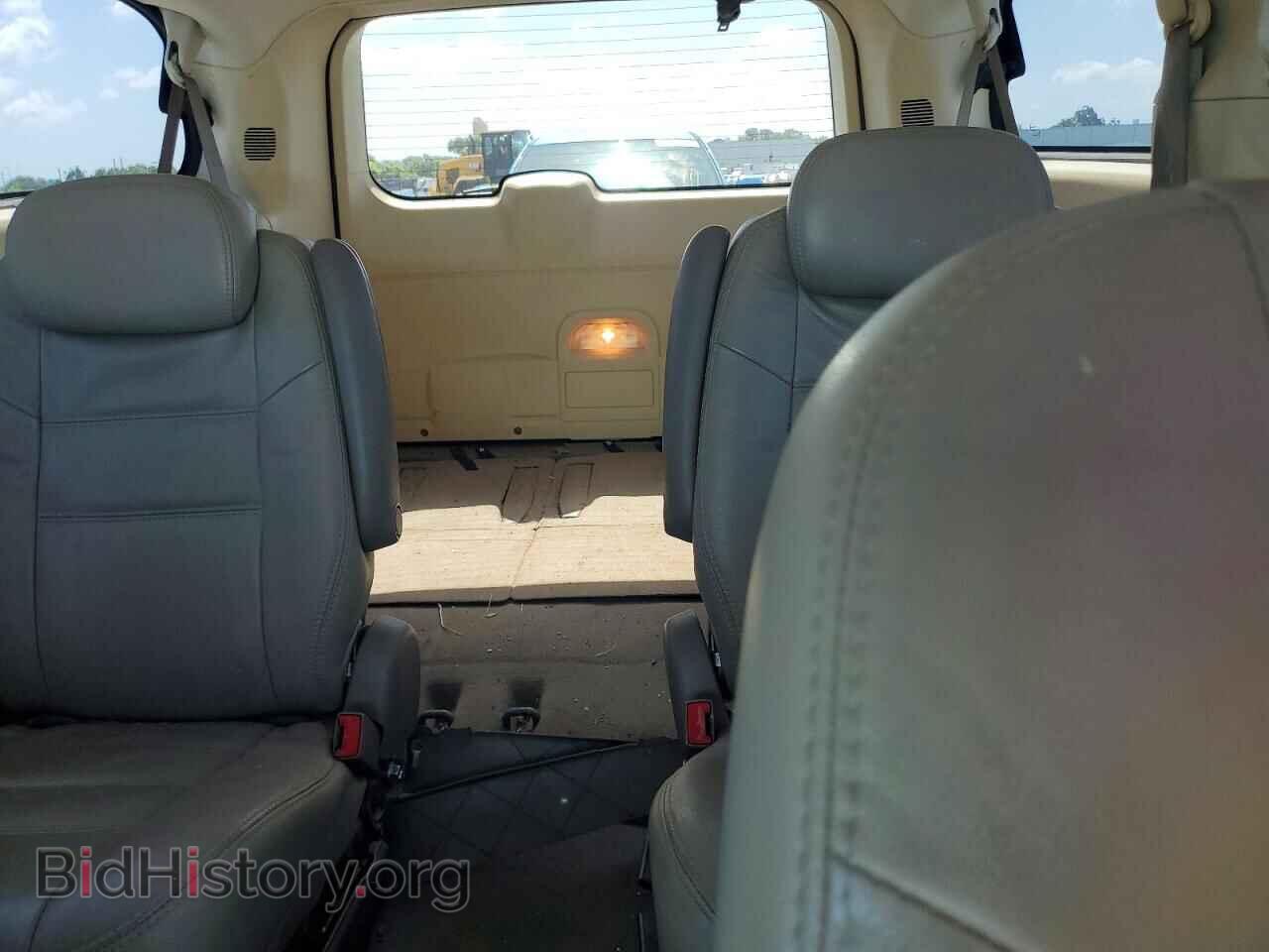 2009 CHRYSLER MINIVAN - VIN: 2A8HR44E99R659910 - Фото 10