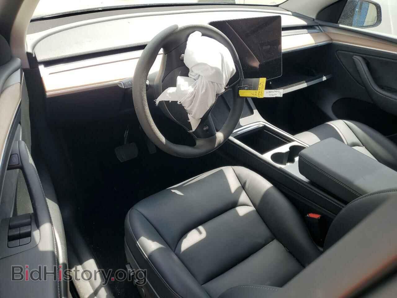 2025 TESLA MODEL Y - VIN: 7SAYGAEE8SF276152 - Фото 8